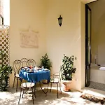 Palazzo Bernardini Oda ve Kahvaltı