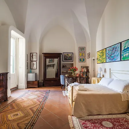 Palazzo Bernardini 住宿加早餐酒店 莱切