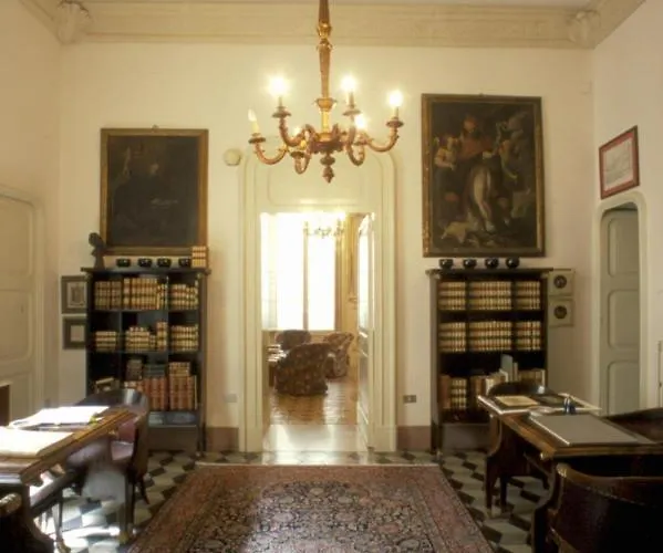 Palazzo Bernardini 4*