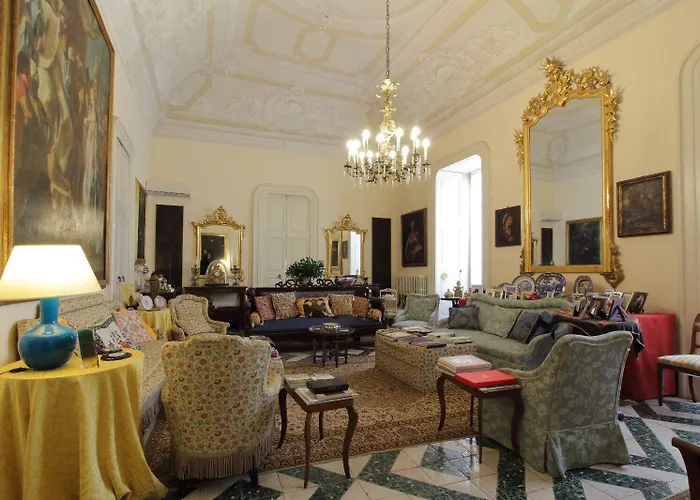 Palazzo Bernardini 住宿加早餐酒店 4*