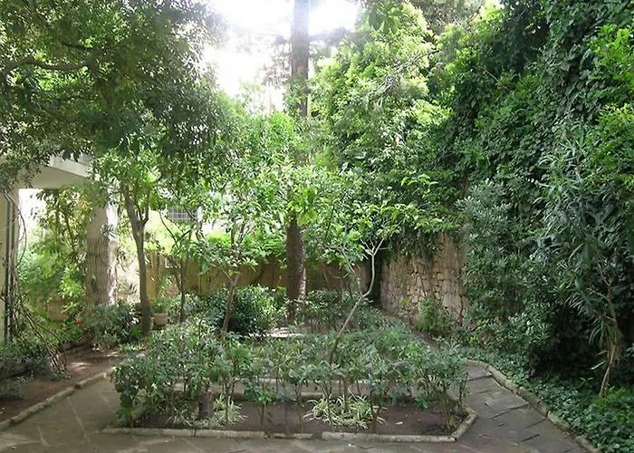 Palazzo Bernardini 4*