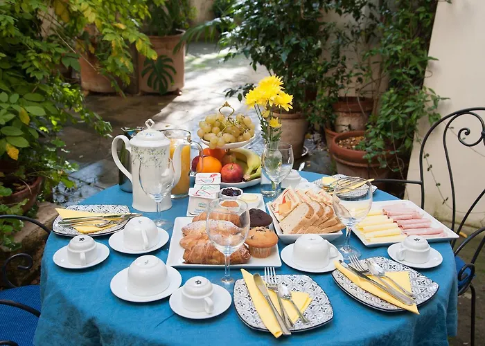 Palazzo Bernardini 住宿加早餐酒店 4*