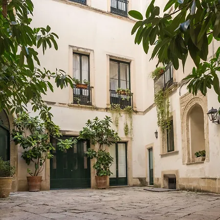 Palazzo Bernardini Frühstückspension Lecce