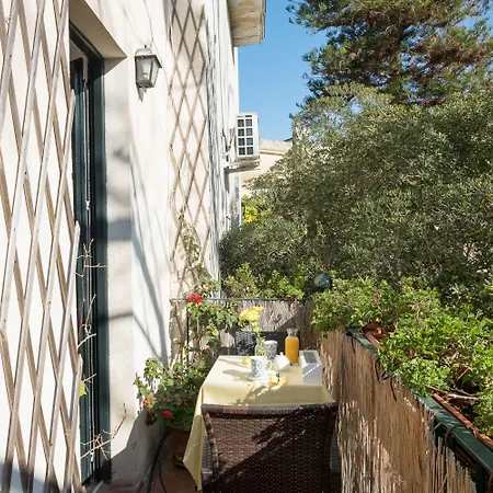 לינה וארוחת בוקר Palazzo Bernardini לצ'ה