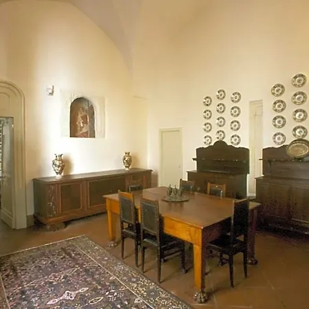Palazzo Bernardini 4*