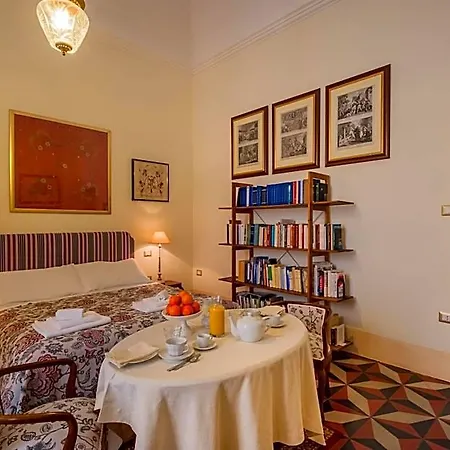 Palazzo Bernardini 4*