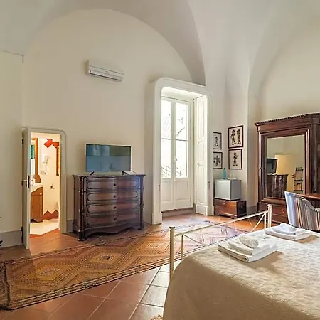 B&B Palazzo Bernardini 레체