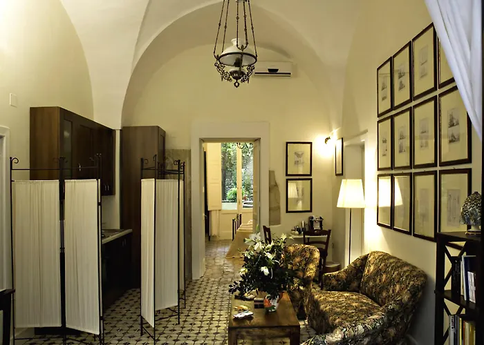 Palazzo Bernardini ベッド・アンド・ブレックファスト