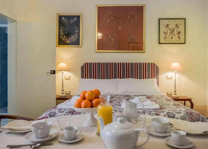 ベッド・アンド・ブレックファスト Palazzo Bernardini 4*