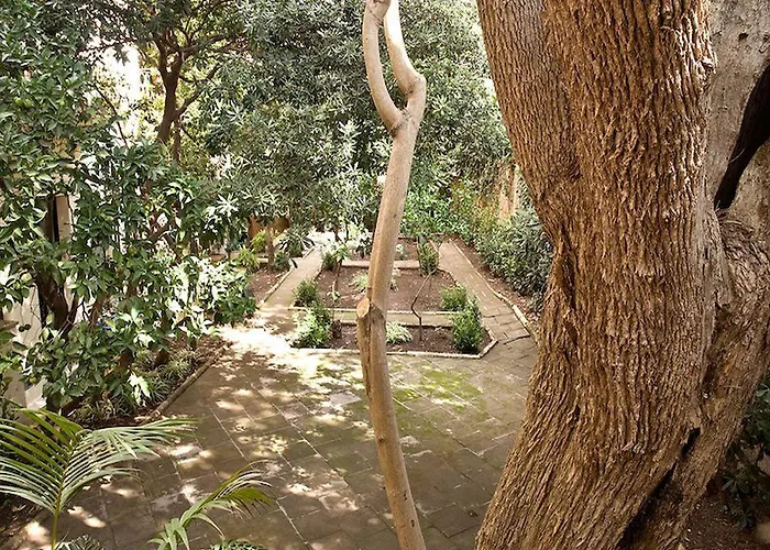 Palazzo Bernardini ベッド・アンド・ブレックファスト レッチェ